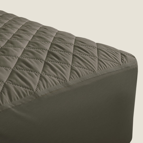 Microfiber Ultrasonic Quilted Waterproof Mattress Protector
